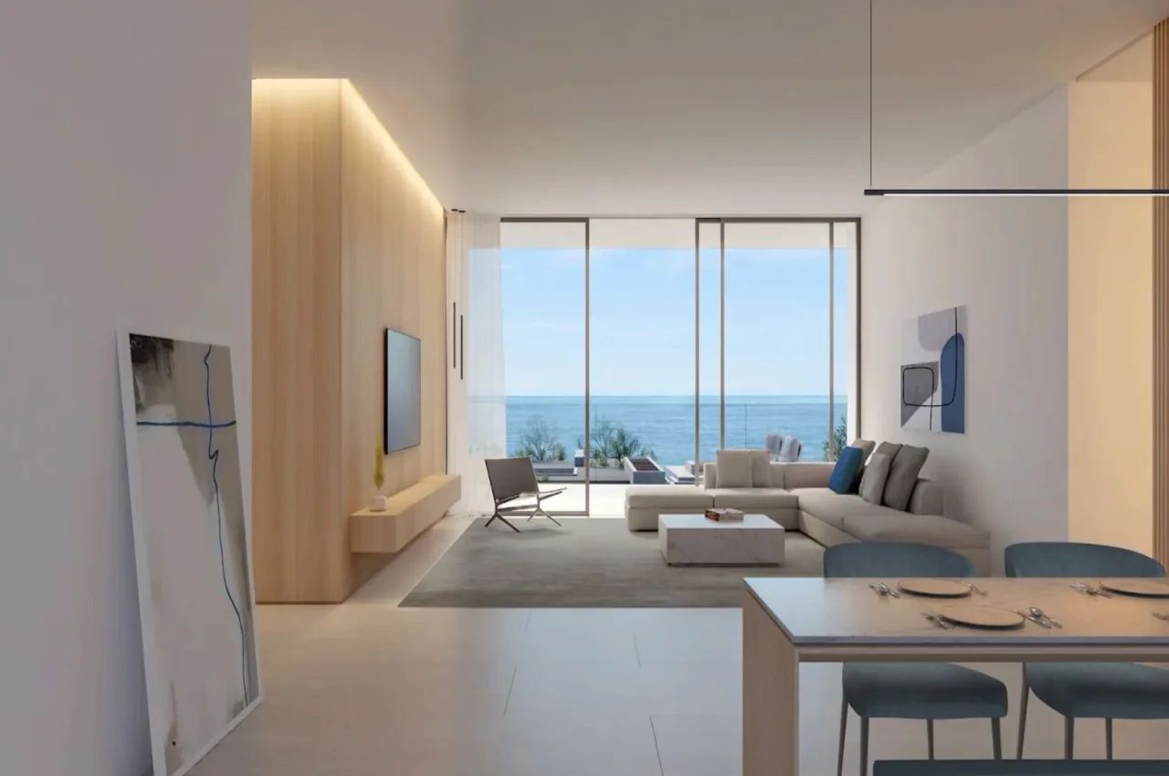 Seaside Hills gallery image