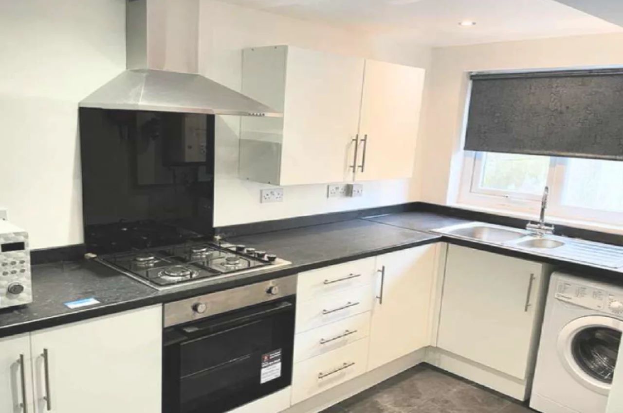 2 Bedroom Social Housing SOLD gallery image