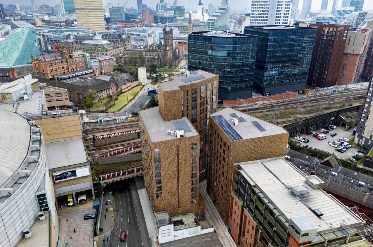 One Victoria gallery image